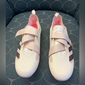 Adidas cycling shoes, size 8.5